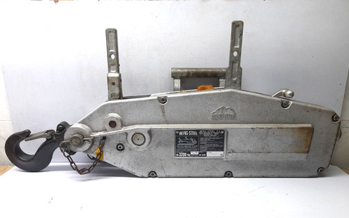Berg steel 3200 - steel, winch